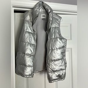 Women’s Old Navy Metallic Silver puffer vest